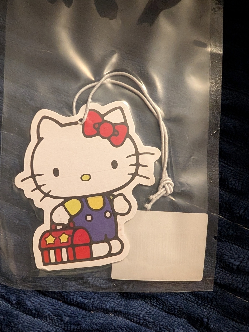 🦋 Sanrio Hello Kitty Freshy